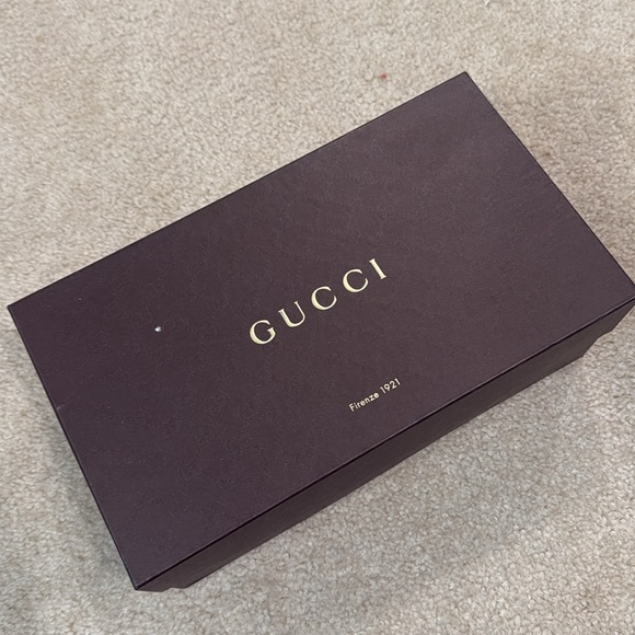 Brown (cocoa) men’s 10.5 Gucci Shoes - Picture 2 of 7
